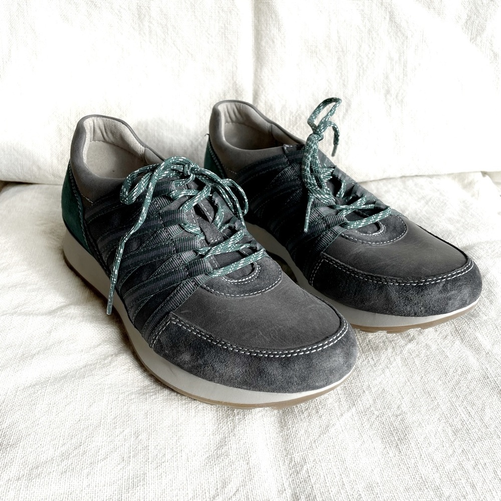 Dansko Gabi Nubuck Sneaker in Charcoal Burnished size 38